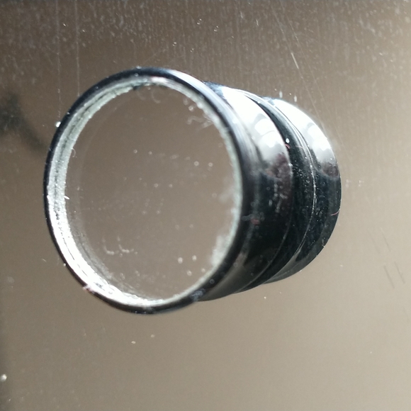 Mirrored reversible 3/4 inch plugs - Picture 2 of 4